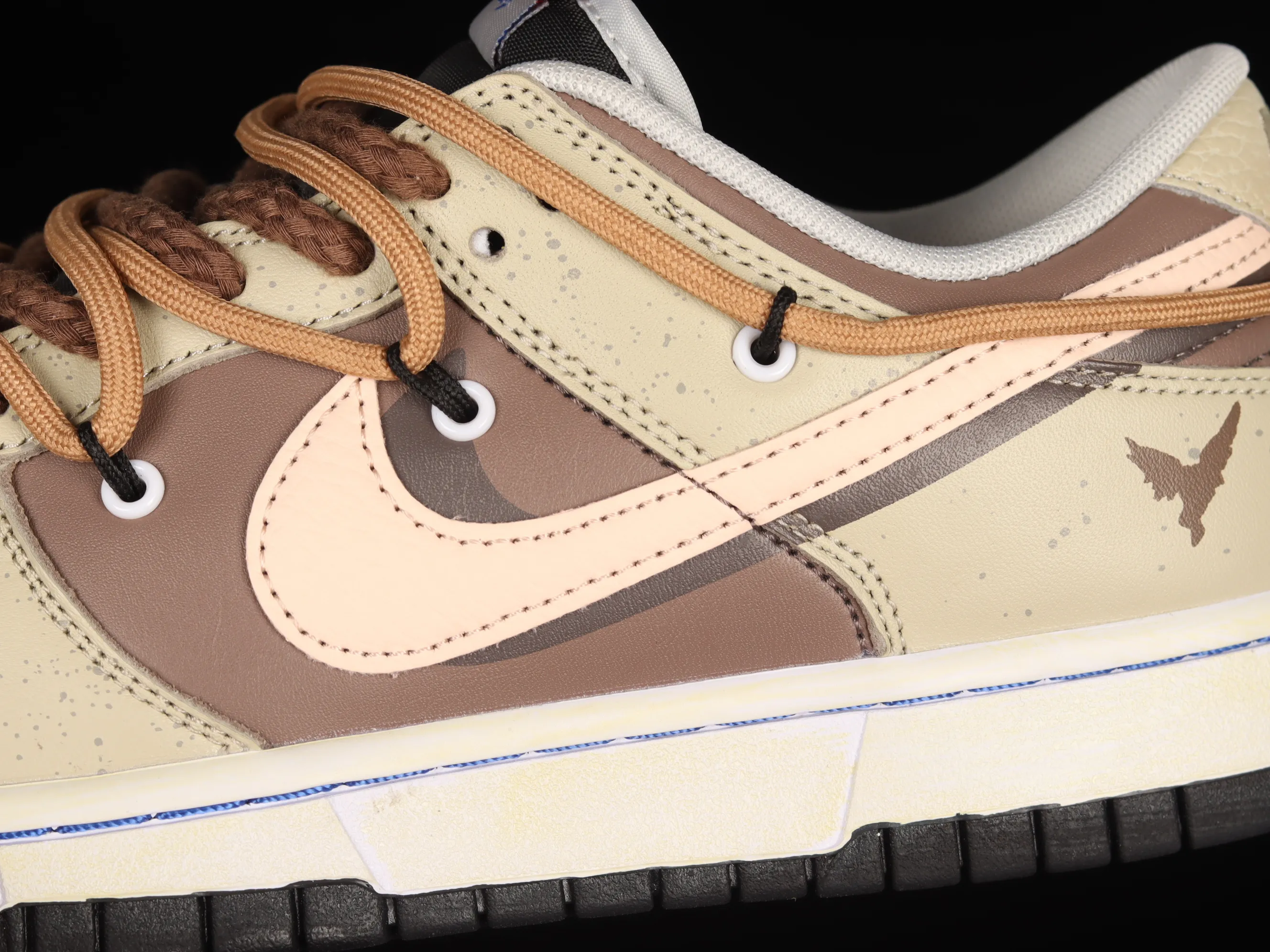 All categories Nk SB Dunk series Nk SB Dunk Low low-top sneakers F version Nk Dunk Low strap deconstruction SB smashed backboard fashion casual sneakers DD3363-002